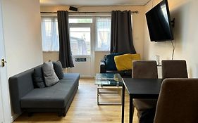 London Deluxe 6 Bedroom House